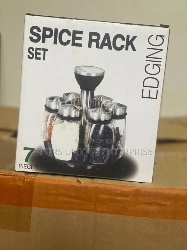 Rotating Glass Spice Jar · Photo 1
