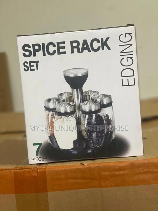 Rotating 7pcs Spice Jar · Photo 1