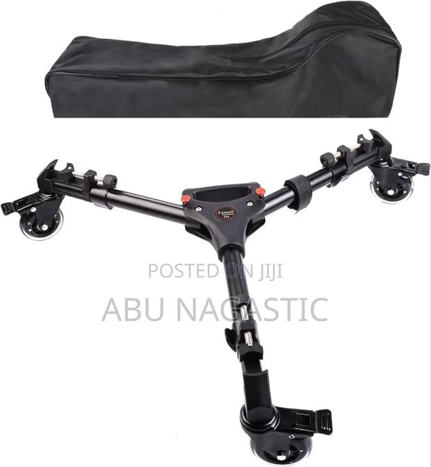 Foldable Tripod Dolly 3 Wheels Stand · Photo 1