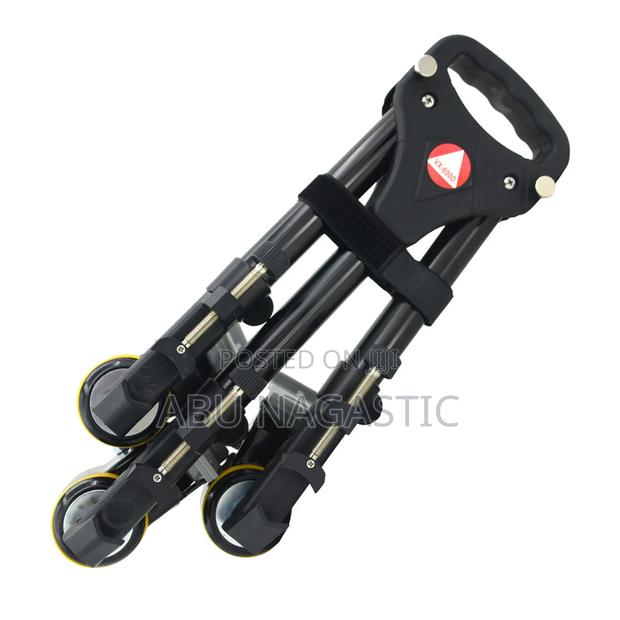 Foldable Tripod Dolly 3 Wheels Stand · Photo 2