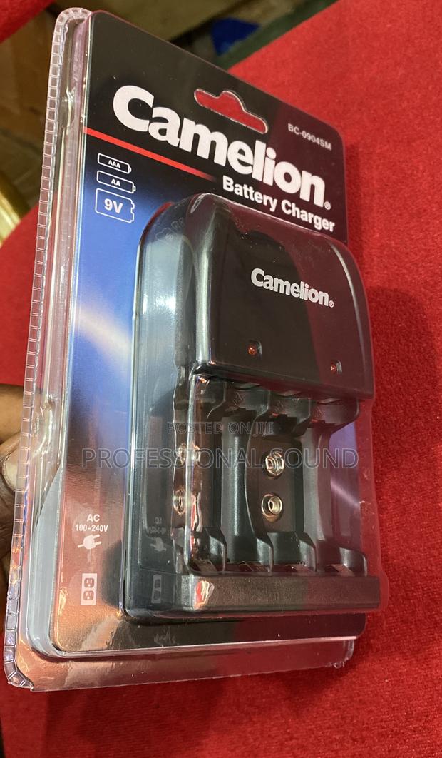 CAMELION Battery Charger · Photo 4