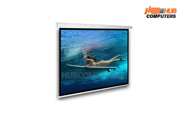 Projector Screen 180cmx180cm Manaul · Photo 2