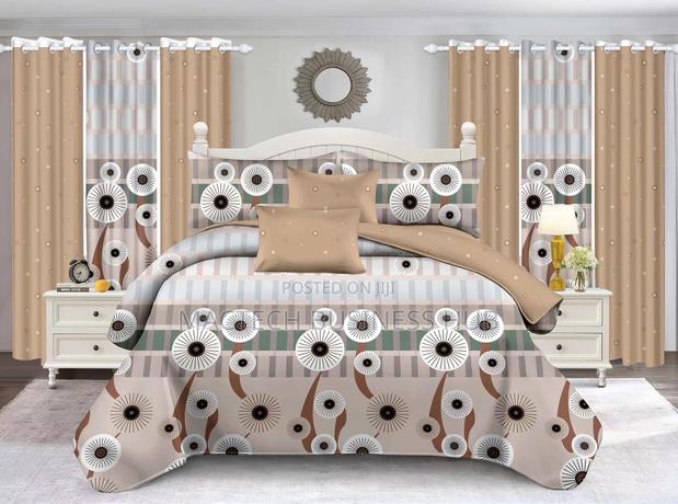 Duvet Cover With Bedsheets and Curtains · Photo 6