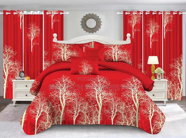 Duvet Cover With Bedsheets and Curtains · Photo 3