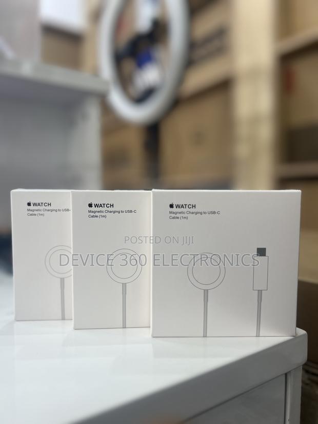Original Apple Watch Magnetic Charger USB-C · Photo 1