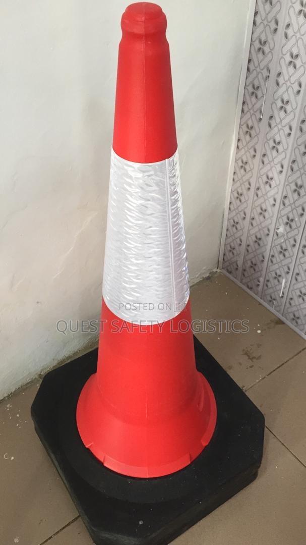 Reflective Cone · Photo 1