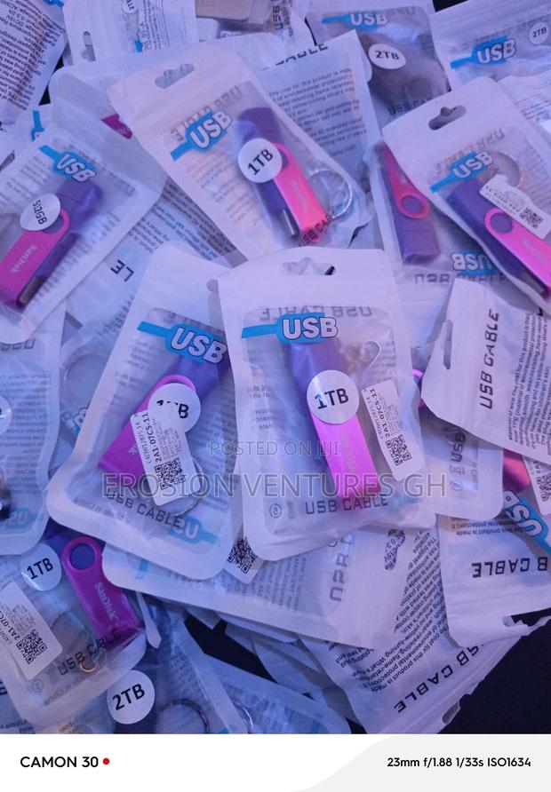 1tb Flash Drive · Photo 1