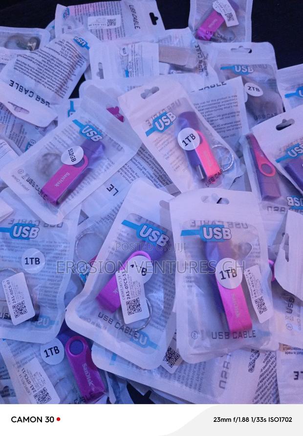 1tb Flash Drive · Photo 3