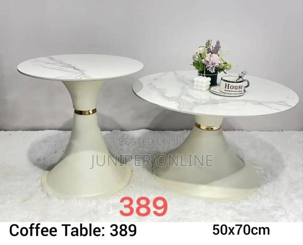Center Table/ Coffee Table Tert · Photo 1