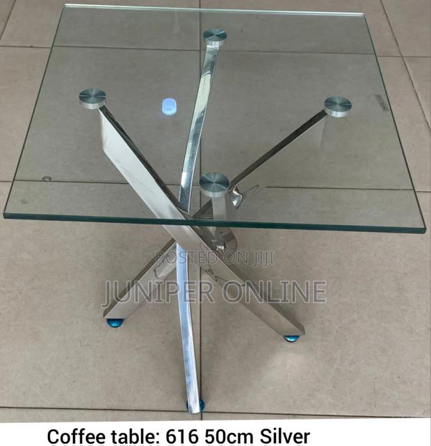 Center Table Firm Gem · Photo 1