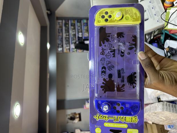 Nintendo Switch Oled Hard Case · Photo 1