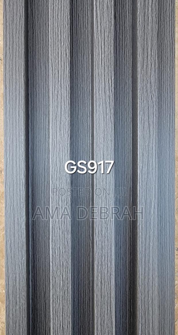 Fluted Wall Panel · Photo 8
