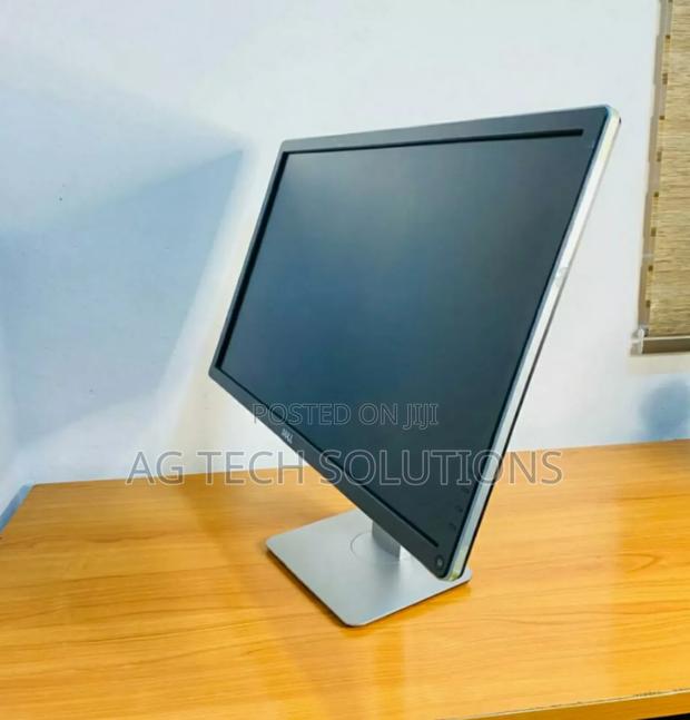 Dell Monitor · Photo 1