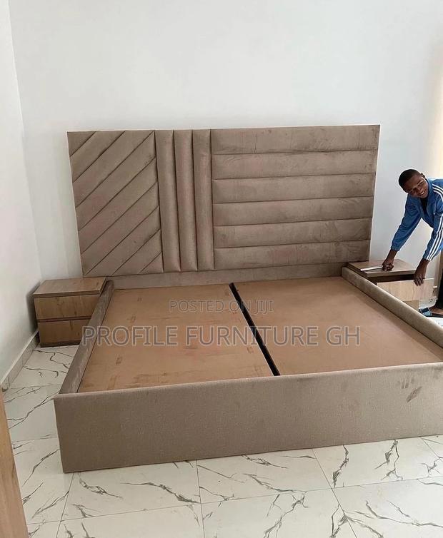 Executive Queen Size Bedframe With 2 Drawers · Photo 1