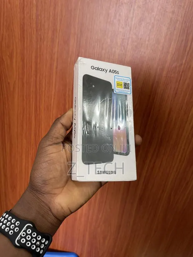 New Samsung Galaxy A05s 128 GB Black · Photo 1