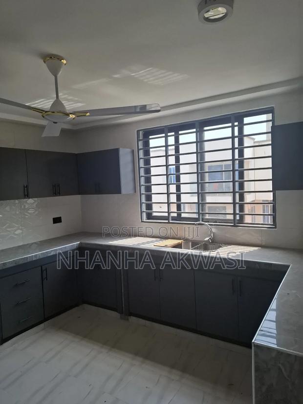 2bdrm Apartment in Lashibi Mf, Tema Metropolitan for rent · Photo 6