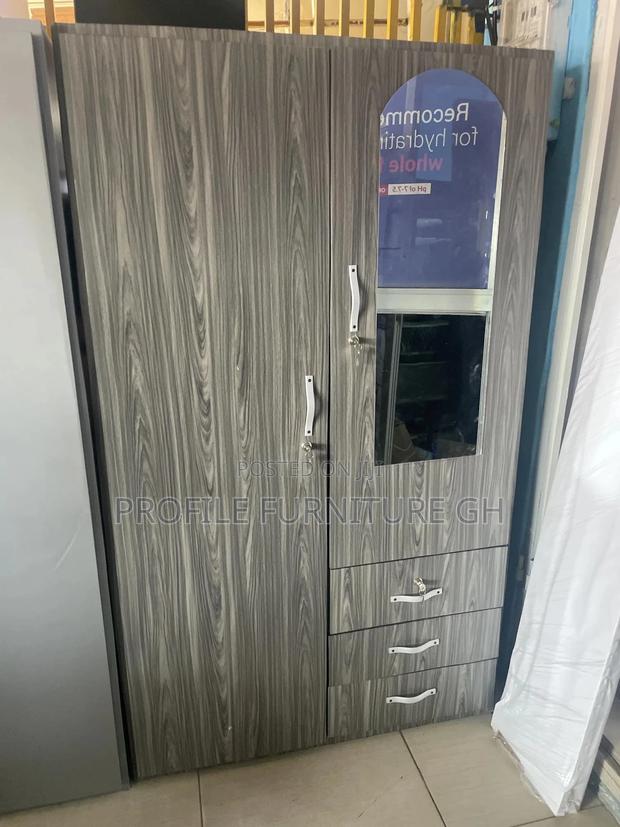 Neat Wardrobe (2 Doors) · Photo 2