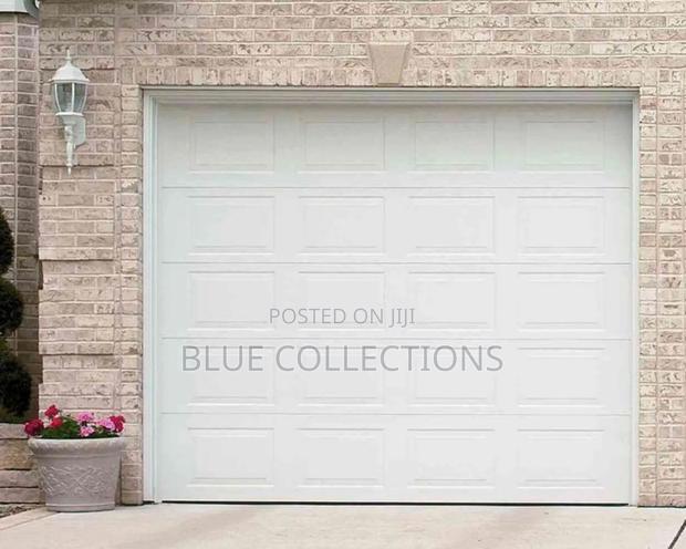 Morden Stylish Garage Door Systems 9×8 · Photo 1