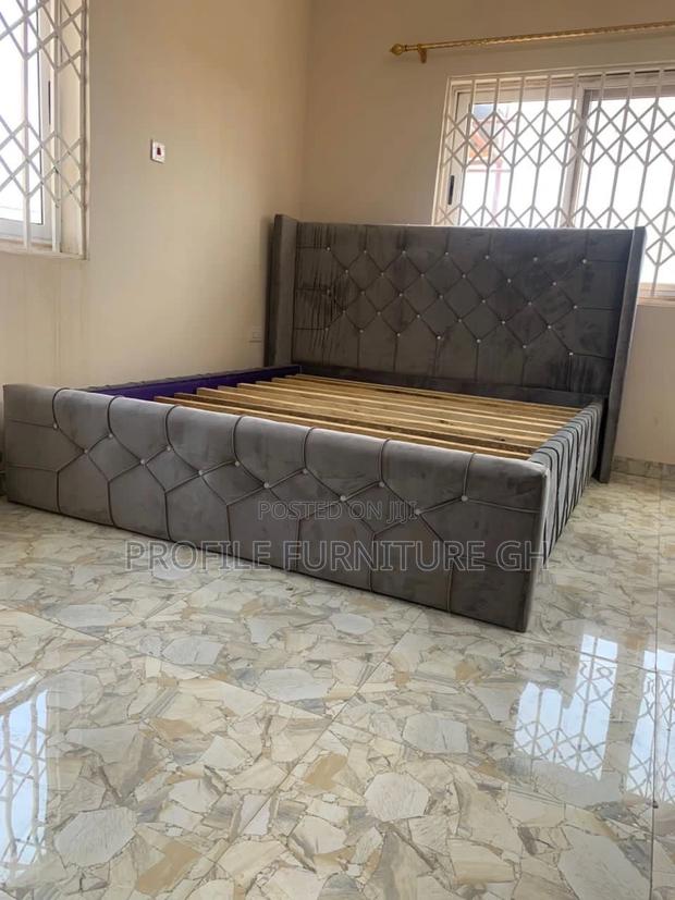 Attractive Queen Bedframe ( 72x75) · Photo 1
