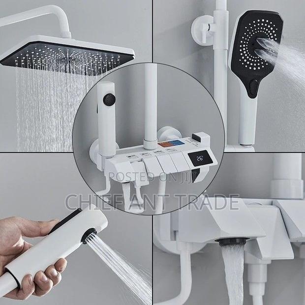 Digital Shower White 007 · Photo 1