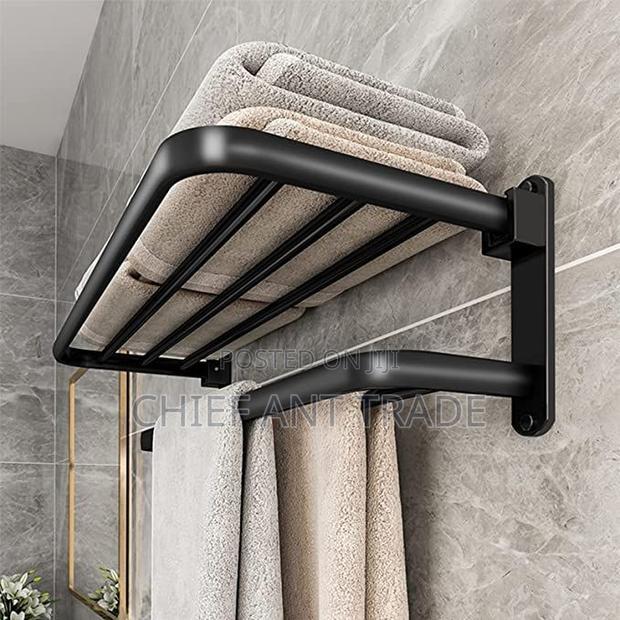 Towel Rack / Rail. 1010 · Photo 1