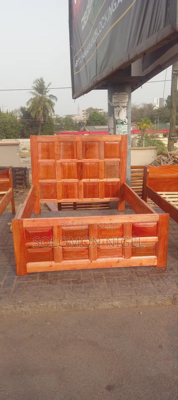 Double Bed Frame · Photo 2