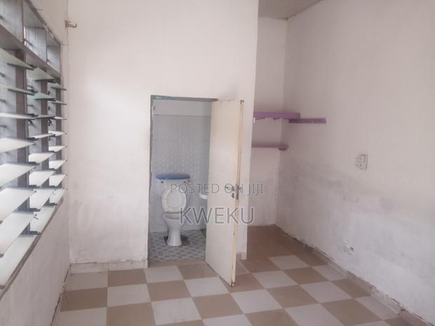 1bdrm Apartment in Estate Agency, Spintex for rent · Photo 2
