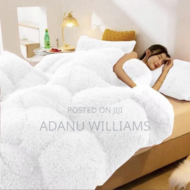 Luxury Ultra Soft Fluffy Duvet 7pcs Set( in Diff Colors) · Photo 1