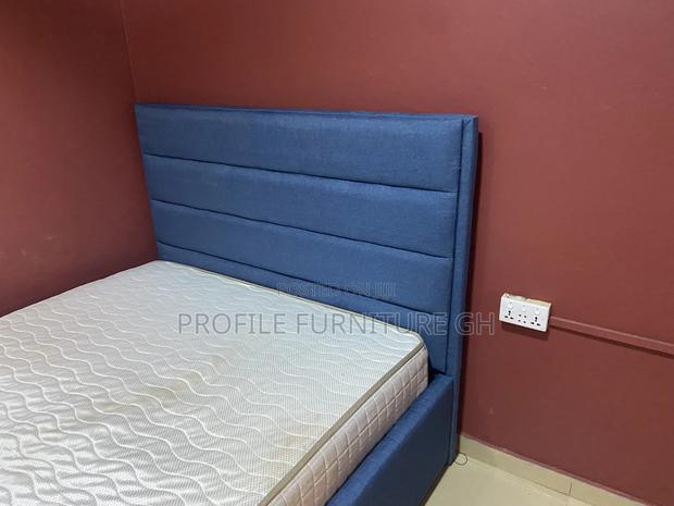 Design Bedframe With Mattress ( Double 54x75) · Photo 2