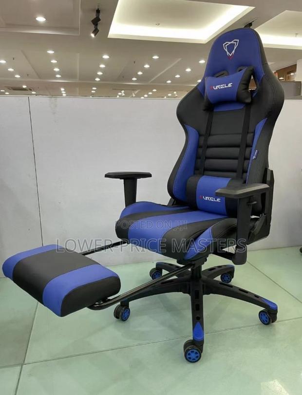 Modern Gaming Chair · Photo 1