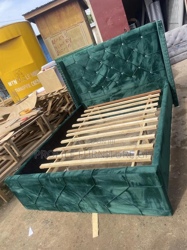 Green Double Bedframe (54x75)// Durable And Luxurious · Photo 1