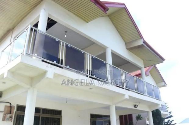 9bdrm House in Nungua Adogonor, Accra Metropolitan for sale · Photo 5