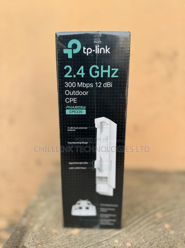 TP.Link 2.4 GHZ 300 MBPS 12 Dbi Outdoor CPE220 Access Point · Photo 2