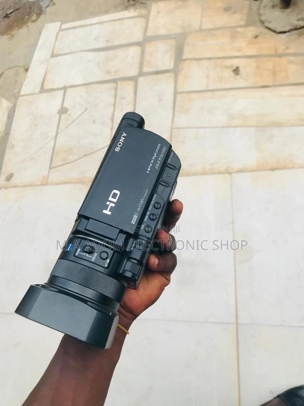 Sony FDR-AX40 Handycam for Sale · Photo 1