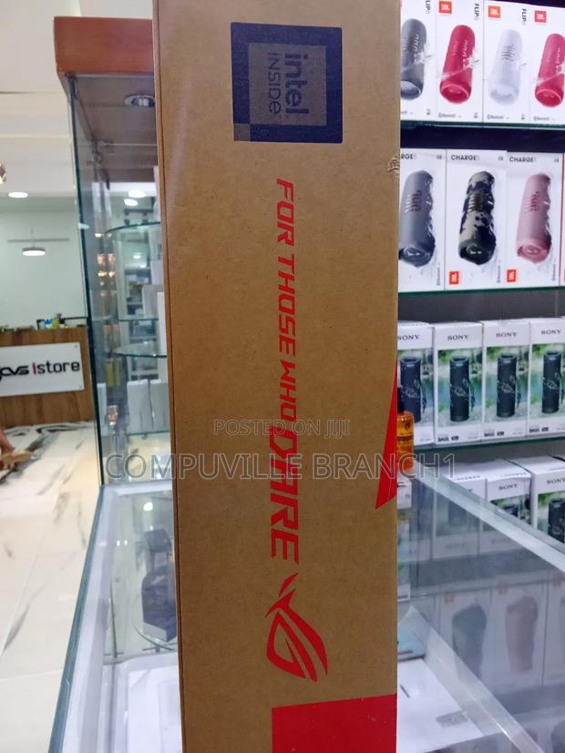 New Laptop Asus ROG Strix G16 G614 16GB Intel Core I9 SSD 1T · Photo 4