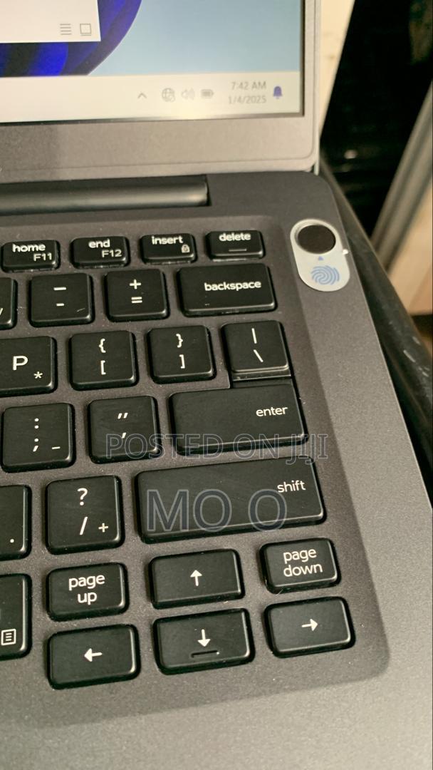 Laptop Dell Latitude 7400 8GB Intel Core I7 SSD 256GB · Photo 2
