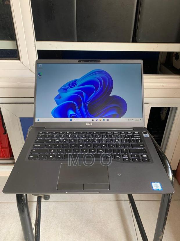Laptop Dell Latitude 7400 8GB Intel Core I7 SSD 256GB · Photo 4