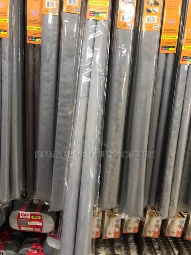 95cm- Door Seal Striper Bottom · Photo 3