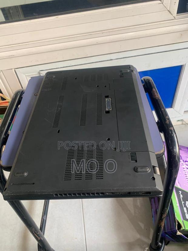 Laptop Lenovo ThinkPad T470 8GB Intel Core I7 SSD 256GB · Photo 3