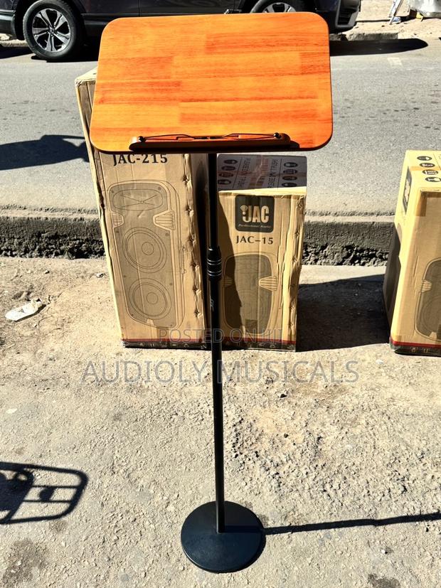 Mini Classic Pulpit · Photo 1