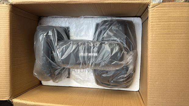 Beam 275 Moving Head Light · Photo 2