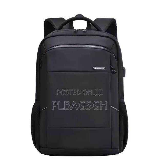 Potable Fashionable Bag for 15.6 Inches Laptop at Plbagsgh · Photo 1