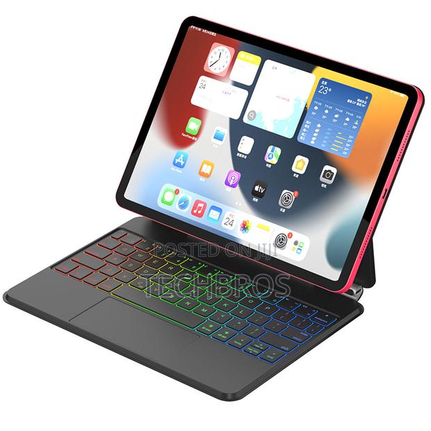 iPad 10th Gen/iPad A16 Magnetic Keyboard · Photo 1
