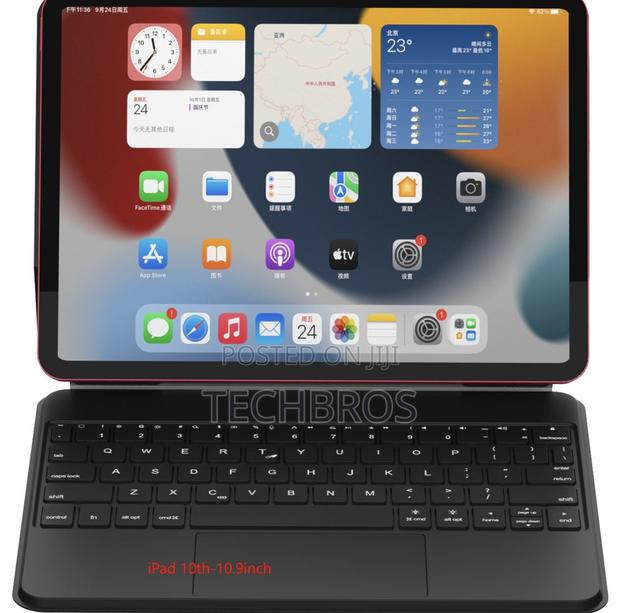 iPad 10th Gen/iPad A16 Magnetic Keyboard · Photo 2
