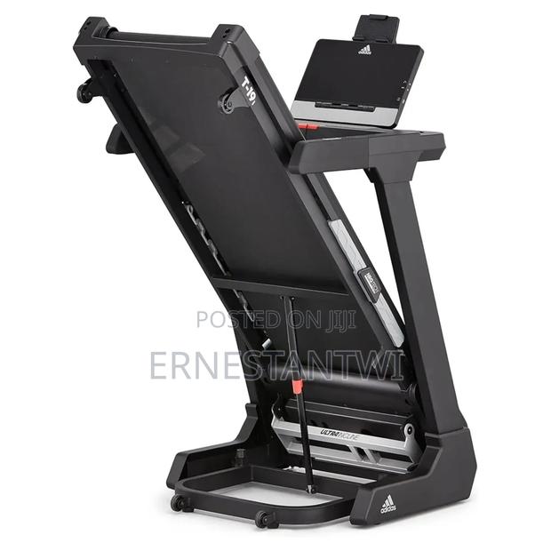 Adidas T-19i Treadmill From UK · Photo 3