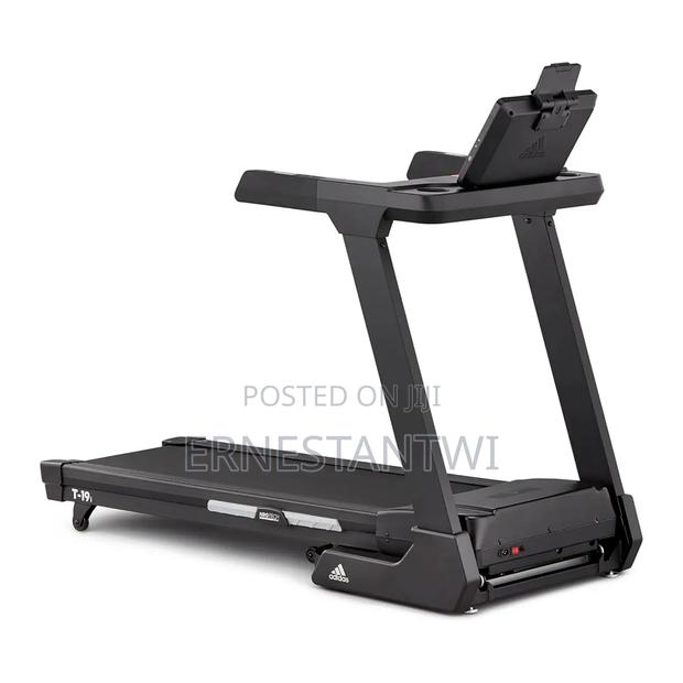 Adidas T-19i Treadmill From UK · Photo 6