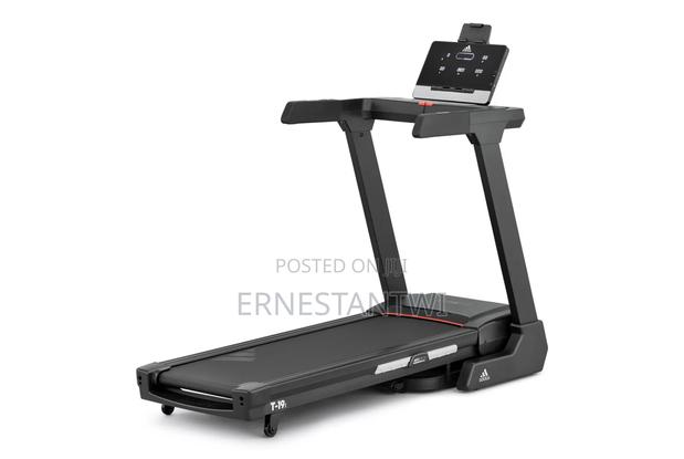Adidas T-19i Treadmill From UK · Photo 7