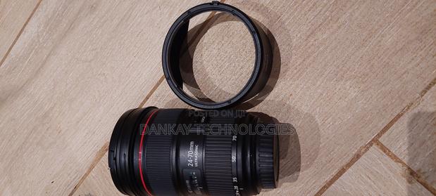 Canon Ef 24-70mm F/2.8l Ii Usm Lens · Photo 1