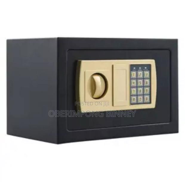 Safe Money Safe ( Microwave Size) · Photo 3