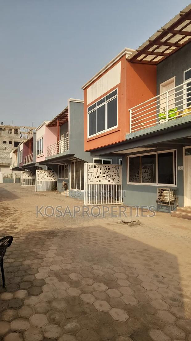 4bdrm House in Oyarifa High Tension for sale · Photo 1
